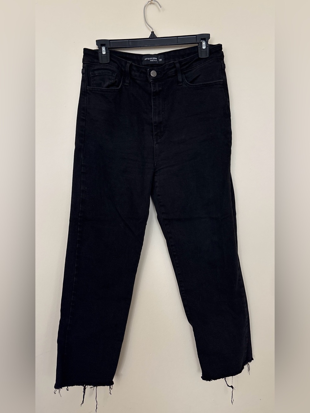 JUST BLACK DENIM Black Raw Hem Straight Leg Jeans Size 31 Made in USA